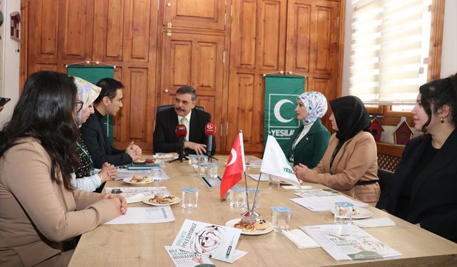 Erzurum Valisi Çiftçi, Yeşilay'ın bağımlılıkla mücadele faaliyetlerini yerinde inceledi