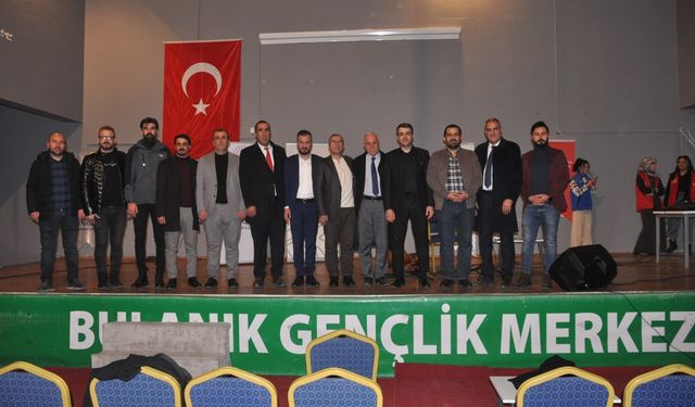 Muş Bulanık’ta Meslek Yüksek Okulu Öğrencilerine Keyifli Bir Etkinlik: Eğlence ve Müzik Bir Arada