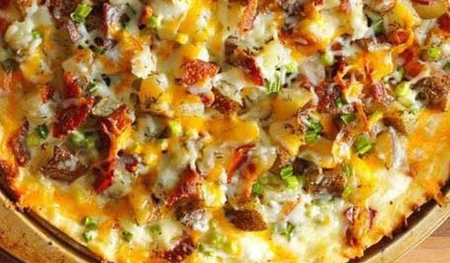 Pazar kahvaltısında şipşak hazır! Patates Pizzası tarifi