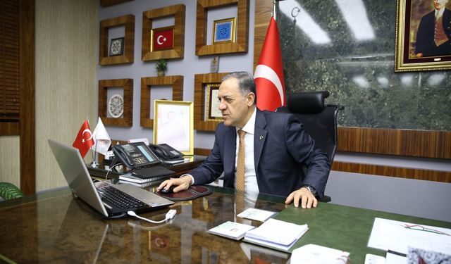 Bingöl Valisi Usta, 2024 Yılının En Etkileyici Fotoğraflarını Seçti