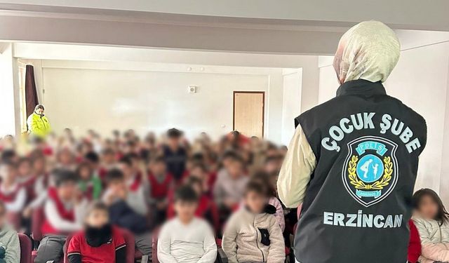 Erzincan'da öğrencilere kişisel güvenlik ve trafik güvenliği eğitimi verildi