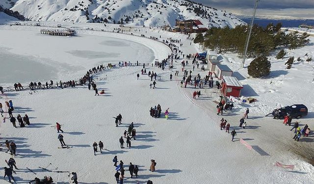 Ergan Dağı Kayak Merkezi toplu taşıma seferleri yer ve saati