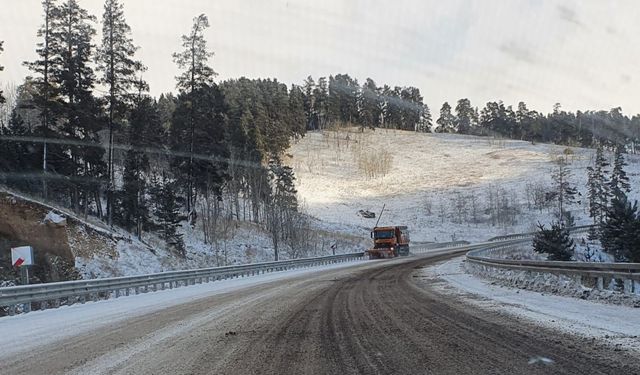 Erzurum, Ardahan, Iğdır ve Ağrı'da kar yağışı sonrası soğuk hava etkili oluyor