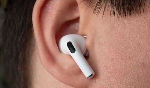 Bilimsel Olarak Kanıtlandı! Kablosuz Kulaklık Nodül Yapıyor