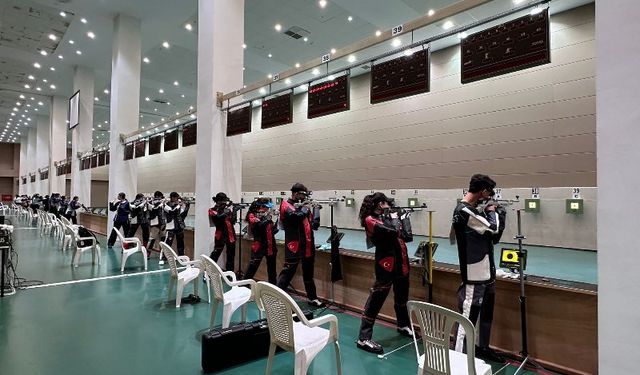 Erzincanlı atıcı gençler Mersin'de Türkiye Şampiyonası'nda