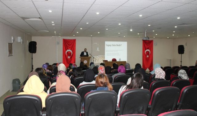 Mengücek Gazi Yurdu Yapay Zeka konferansına ev sahipliği yaptı!