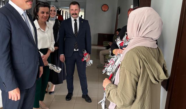 MHP'den hemşire günü ziyaretleri