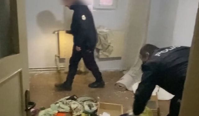 Erzurum Pasinler'de 19 Düzensiz Göçmen Yakalandı: Göçmen Kaçakçılığı Operasyonunda 5 Şüpheli