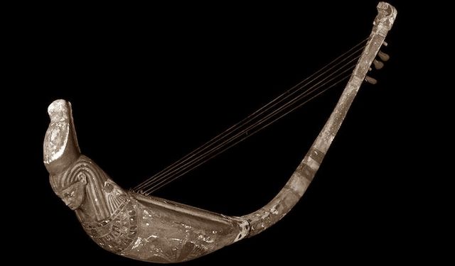 3.000 Yıllık Ahşap Arp, Antik Mısır Şölenlerinin Sırlarını Ortaya Çıkarıyor