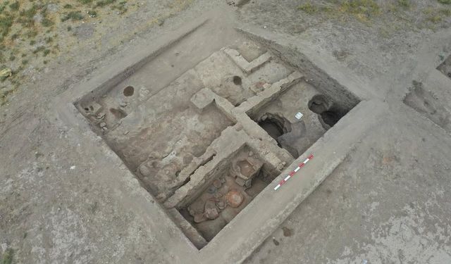 Afyonkarahisar Bolvadin’de 3 Fırın ve 2 Ocak Bulundu, Üçhöyük Bir Üretim Merkezi mi?