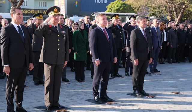 Erzincan’da Atatürk, 87’nci Yılında Saygı ve Özlemle Anıldı