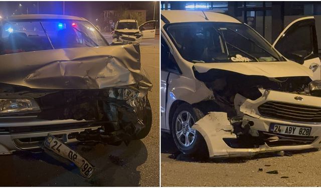 Erzincan'da İki Araç Kafa Kafaya Çarpıştı: 3 Yaralı (VİDEO)