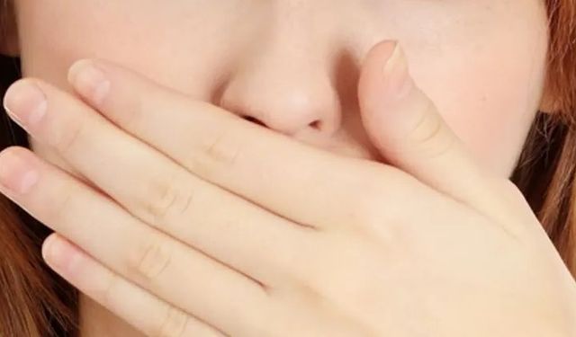 Hıçkırığı Saniyeler İçinde Durduran Pratik Yöntem