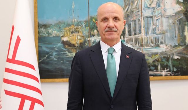 Üniversite Eğitimi 3 Yıla İniyor! YÖK'ten Dönüşüm Kararı