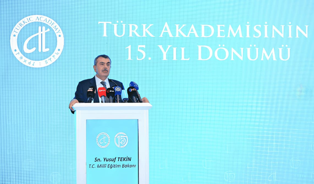 Ders Kitaplarında Büyük Değişiklik: 'Türkistan' Dönemi!