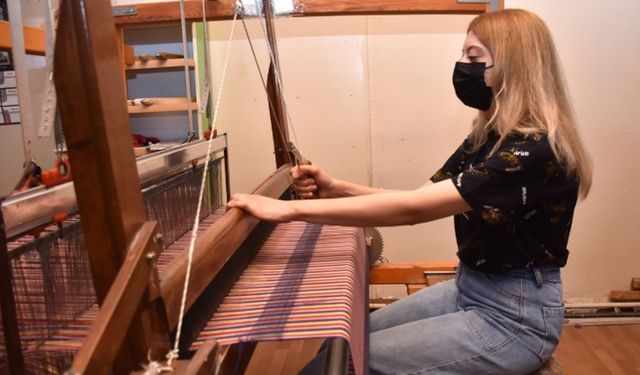 Yüzyıllık Dokuma Geleneği Kemaliye’de Küllerinden Doğuyor