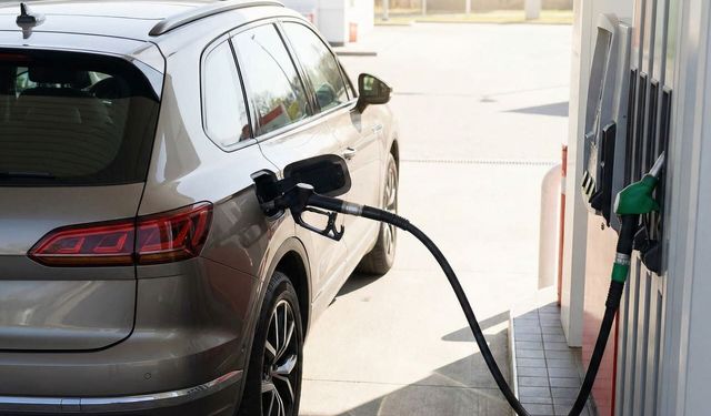 Benzine Yeni Zam Yolda: Pompa Fiyatları Artıyor!