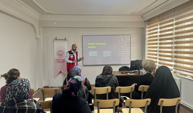Bir Tıkla Başlayan Tehlike! Erzincan Aile ve Sosyal Hizmetler İl Müdürlüğünden Ailelere Dijital Rehber