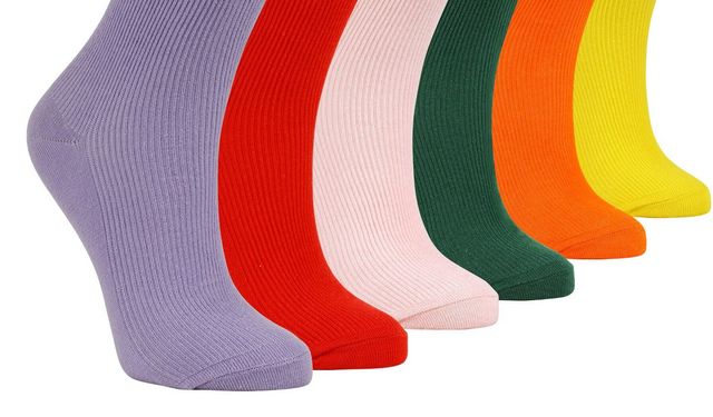 Rüyada Çorap Görmek! Renklerine Göre İslami Rüya Tabirleri