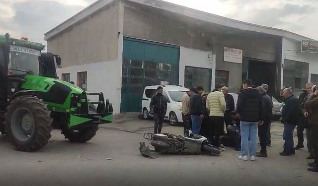Erzincan'da Traktör İle Motosikletin Karıştığı Kaza Ucuz Atlatıldı (VİDEO)