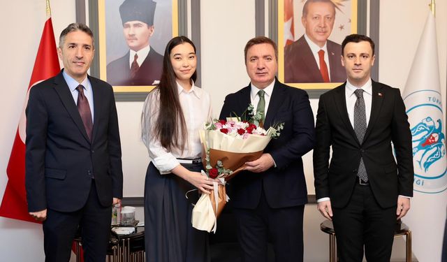 Vali Aydoğdu’dan Dünya Göçmenler Günü’nde Anlamlı Kabul