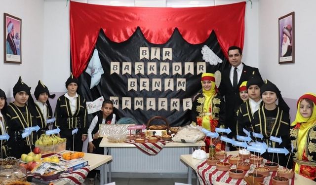 Kemah’ta Yerli Malı Haftası Okul Bahçesini Şenliğe Dönüştürdü