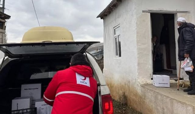 Kızılay’ın İyilik Konvoyu Otlukbeli’nde