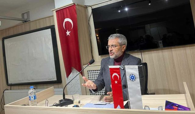 Parlak TYB Erzincan'da Konuştu: "Rehbersiz Yol Bulunamaz!"