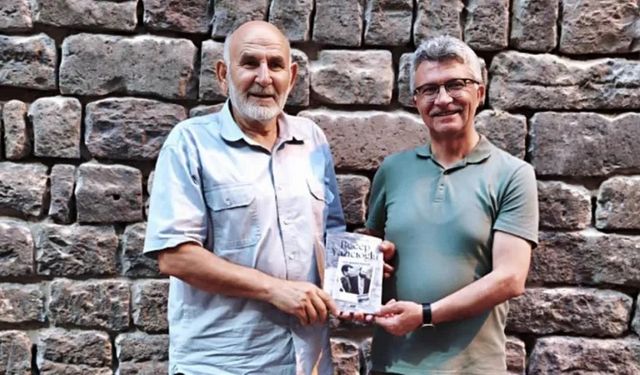 Bir Hafta Bir Yazar: Halil İbrahim ÖZDEMİR