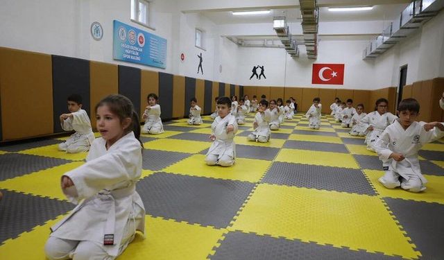 Değer Erzincan’dan Çocuklara Umut Projesi (VİDEO)