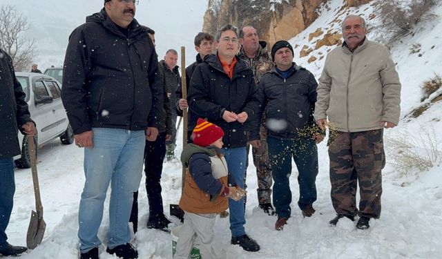 Kemaliye’de Yaban Hayatı İçin Kış Seferberliği: Doğaya Yem Bırakıldı