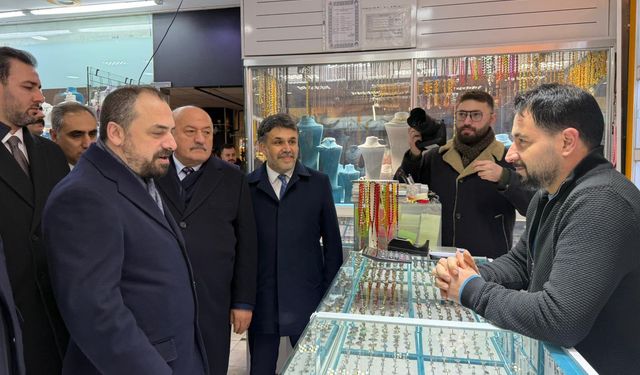 AK Parti Heyetinden Bakırcılar Çarşısı Esnafına Ziyaret