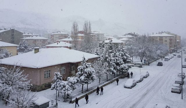 Erzincan Hafta Sonu Da Buz Kesmeye Devam Edecek