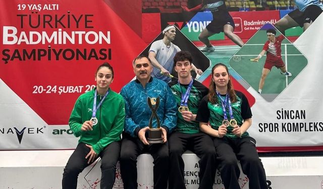 Erzincanlı Sporculardan Badminton Şampiyonasında Büyük Başarı