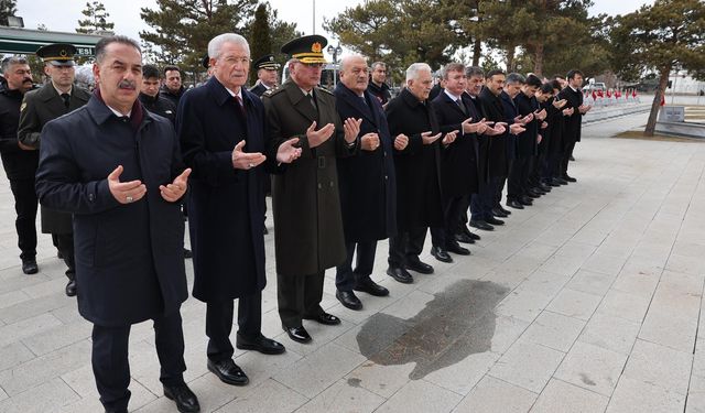 Erzincan’da Şehitler İçin Mevlit ve Ziyaret