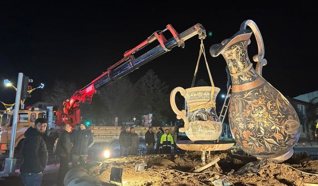 Erzincan’ın Simgesi Bakır Sürahi Bakıma Alındı