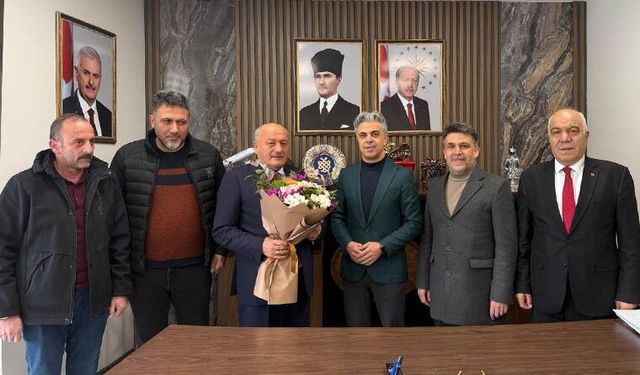 AK Parti'den, 14 Mart Tıp Bayramı’nda Sağlık Çalışanlarına Ziyaret