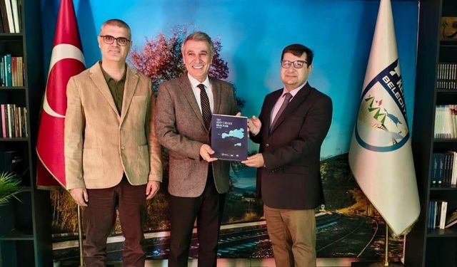 Kemah’ta Kalkınma Gündemi: KUDAKA’dan Belediyeye Ziyaret