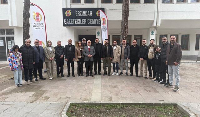 Erzincan Gazetecilerinden Anlamlı Bayram Buluşması