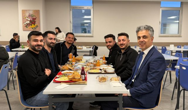 Sağlık Çalışanları İftarda Bir Araya Geldi