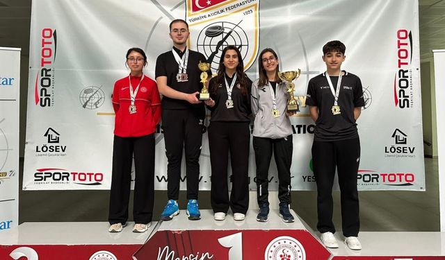 Erzincanlı Atıcılardan Büyük Başarı: Türkiye Rekoru Geldi