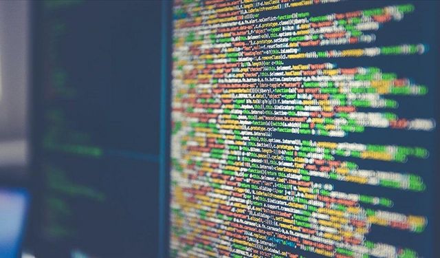 Yazılım Açıklarını "Düşünerek" Skoralayan Yapay Zeka Devrimi!