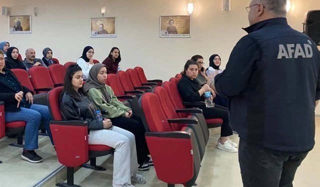 AFAD’dan Yurt Personeli ve Öğrencilere Afet Eğitimi