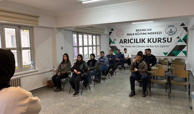 Erzincan’da “Afet Bilinci Eğitimi” Sertifika Programı Sürüyor
