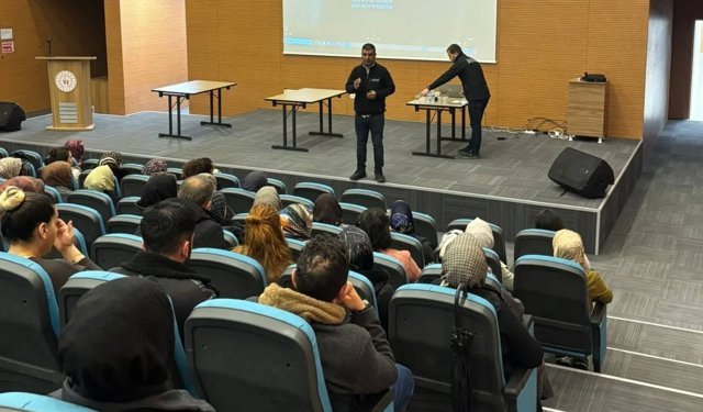 Erzincan Kız Yurdu’nda Afet Bilinci Eğitimi