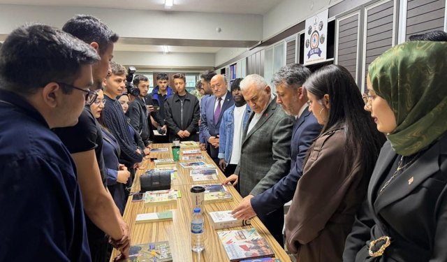 Genç Rota Kütüphanesi’nde Önemli Buluşma