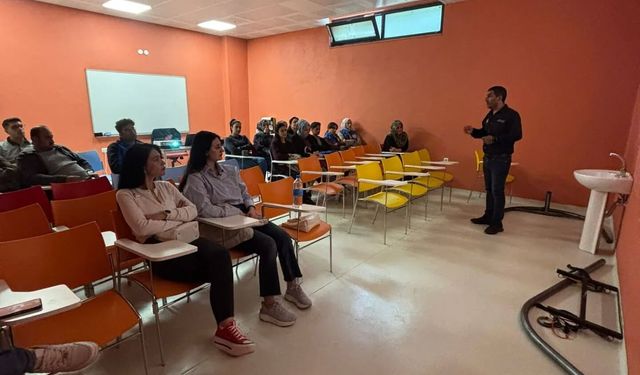 İliç’te Öğrenci ve Personele Afet Farkındalık Eğitimi Verildi