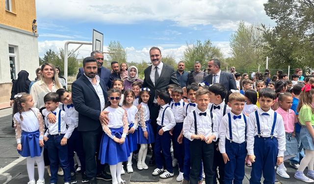 Bahar Şenliği İlçede Sevinç Yarattı