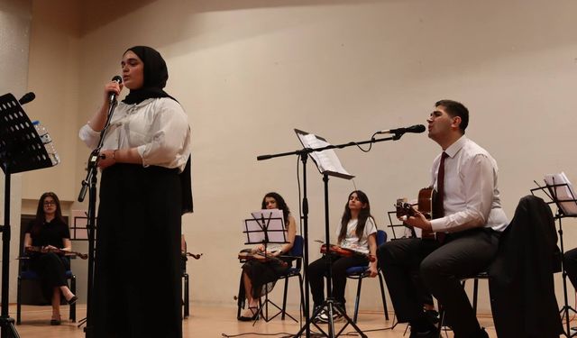 Erzincan’da 19 Mayıs Coşkusu Gençlik Konseriyle Yaşandı