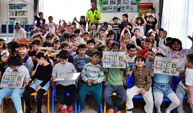 Minik Öğrencilere Trafik Bilinci